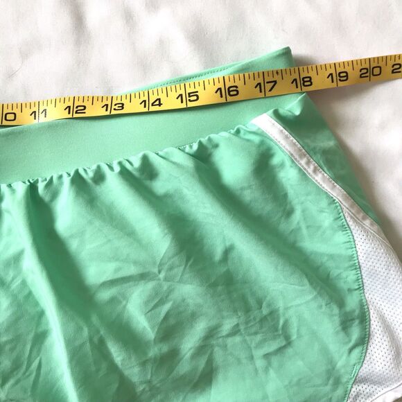 Under Armour Heatgear Shorts Womens Fly By 2.0 Brief Lined Green Loose Sz XL 3” - Picture 5 of 13